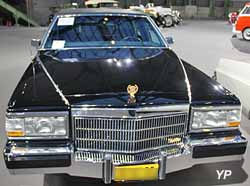 Cadillac Fleetwood Brougham Limousine 6 portes