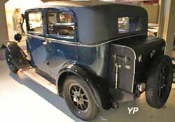 Imperia 8 HP SS berline 4 portes