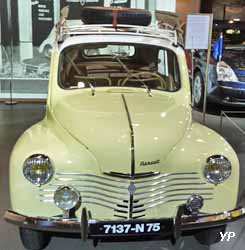Renault 4 CV - rallye Méditerranée Le Cap 1950
