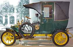 Renault type AG1 - taxi de la Marne