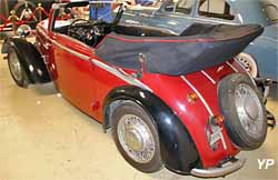 DKW F7 Meisterklass cabriolet