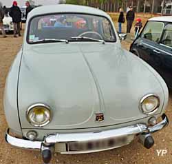 Renault Dauphine