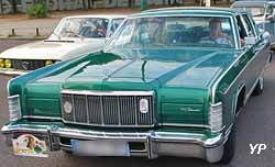 Lincoln Continental Town Car 1975