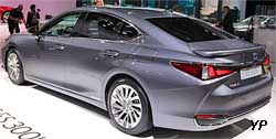 Lexus ES 300h