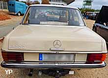 Mercedes 220 D (W115)