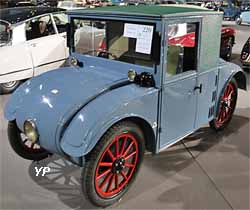 Panhard & Levassor X36 coupé chauffeur Henri Binder