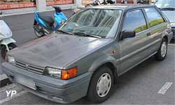 Nissan Sunny (N13) 1.4 SLX