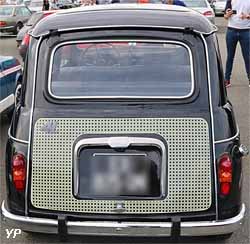 Renault 4L Parisienne