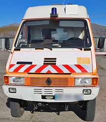 Ambulância Renault B70 4x4 (VSAB)