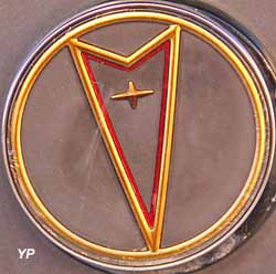 logo Pontiac 1988