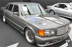 Mercedes-Benz 560 SEL AMG