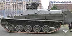 Char AMX 13 VCI