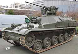 Char AMX 13 VCI