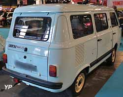 Fiat 900 E