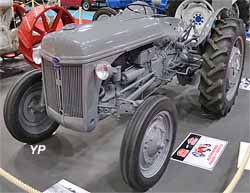 Tracteur Ford Ferguson 2N