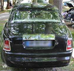 Rolls Royce Phantom EWB (Extended Wheelbase)