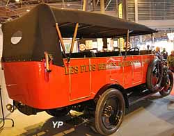 Berliet 1CB car 18 places route des Alpes