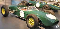 Lotus 18