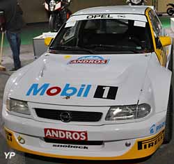 Opel Astra 3.0 V6 Trophée Andros