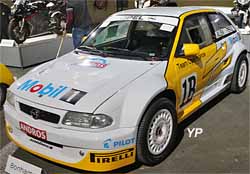 Opel Astra 3.0 V6 Trophée Andros