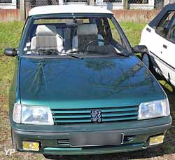 Peugeot 205 cabriolet Roland Garros