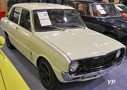 Mazda 1000, Mazda Familia