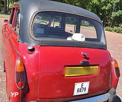 Austin FX4