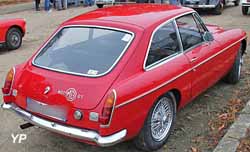 MGC GT