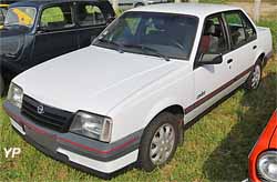 Opel Ascona C