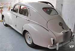 Peugeot 203 berline 1952