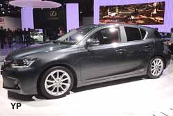 Lexus CT 200h