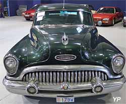 Buick 1953 Roadmaster Estate Wagon