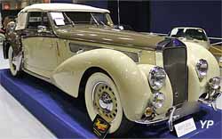 Delage D8-120 cabriolet Vanvooren