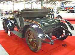 Panhard & Levassor type X19 (10 HP)