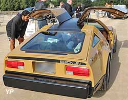 Bricklin (General Vehicle) SV-1