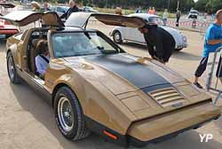 Bricklin (General Vehicle) SV-1