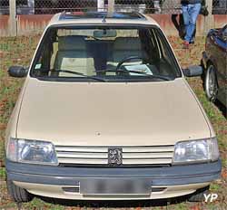 Peugeot 205 Indiana