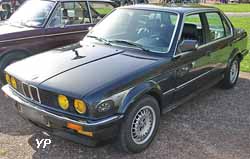 BMW Série 3 E30