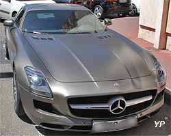 Mercedes SLS AMG