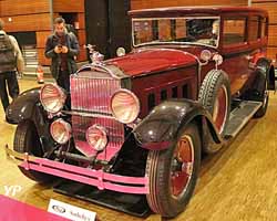 Packard Deluxe Eight modèle 645 Sedan