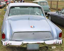 Studebaker Gran Turismo Hawk
