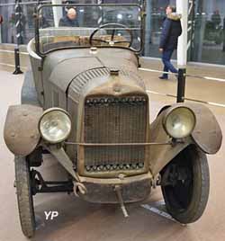 Citroën chenillette Kégresse P7 bis torpédo