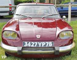 Panhard 24 bt