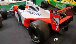 McLaren MP4/9