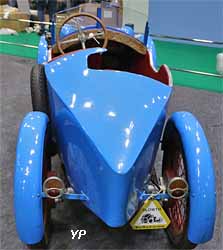 Alcyon Type R870