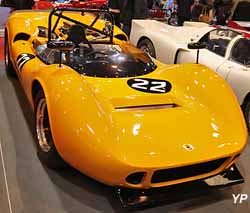 McLaren M1B