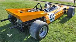 McLaren M9A