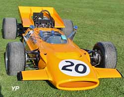 McLaren M9A
