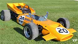 McLaren M9A