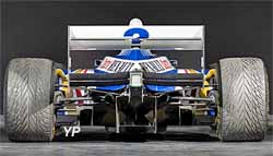 Williams-Renault FW19